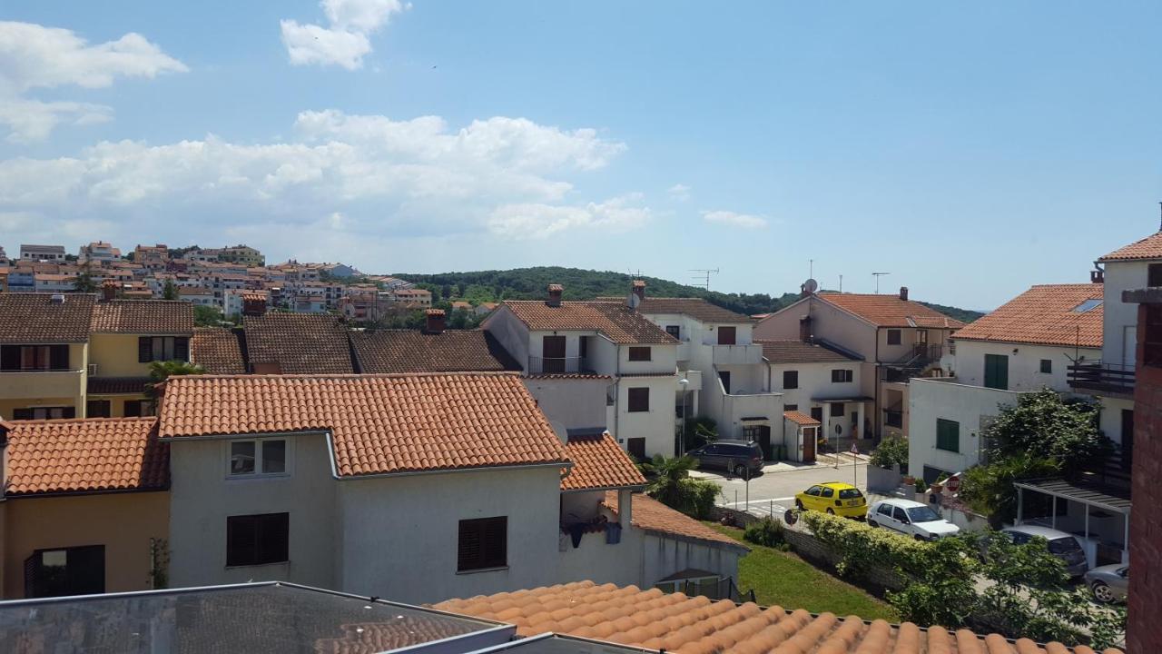 Ferienhaus Bozena Appartment 2 Vrsar Bagian luar foto