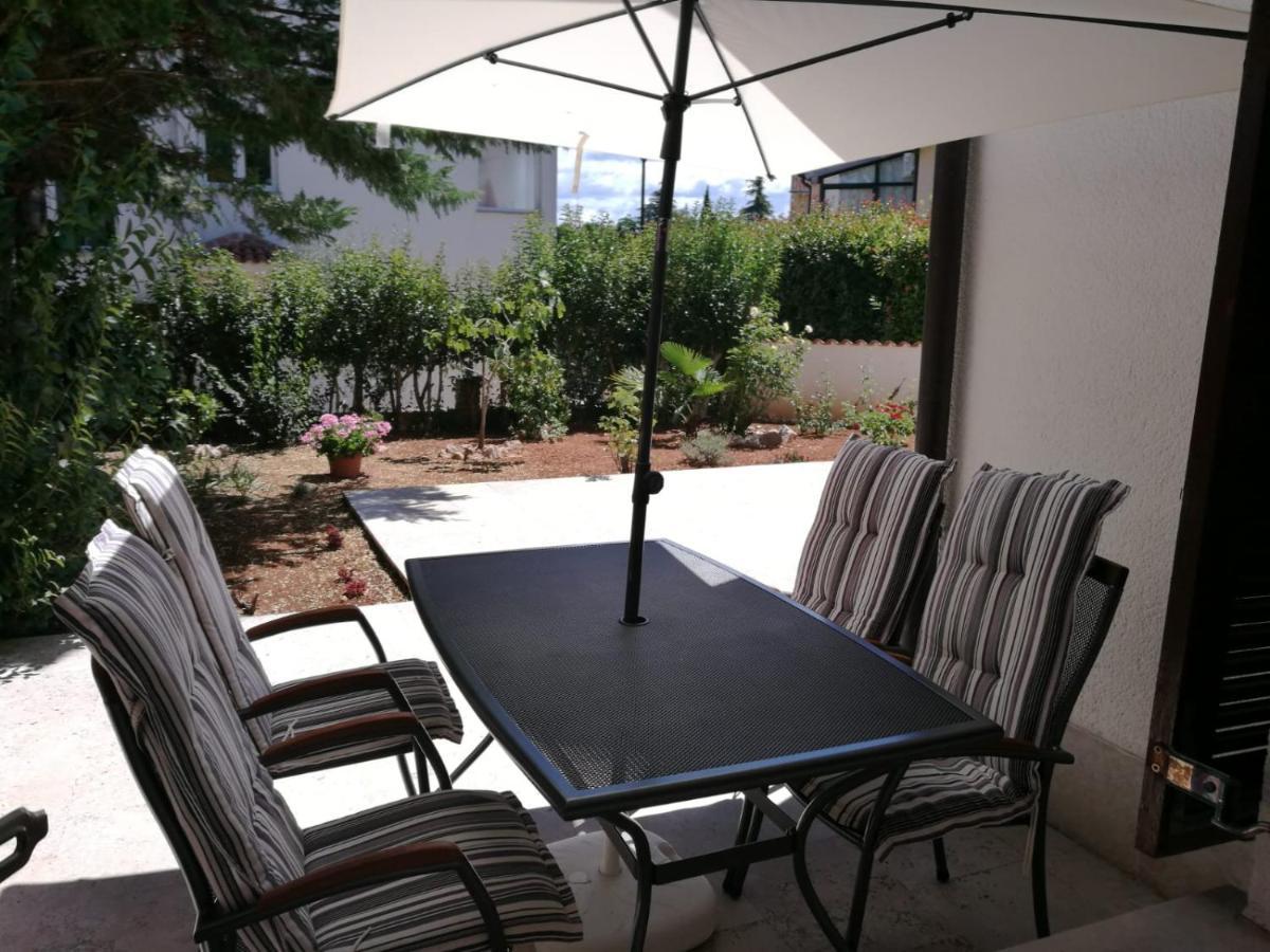 Ferienhaus Bozena Appartment 2 Vrsar Bagian luar foto