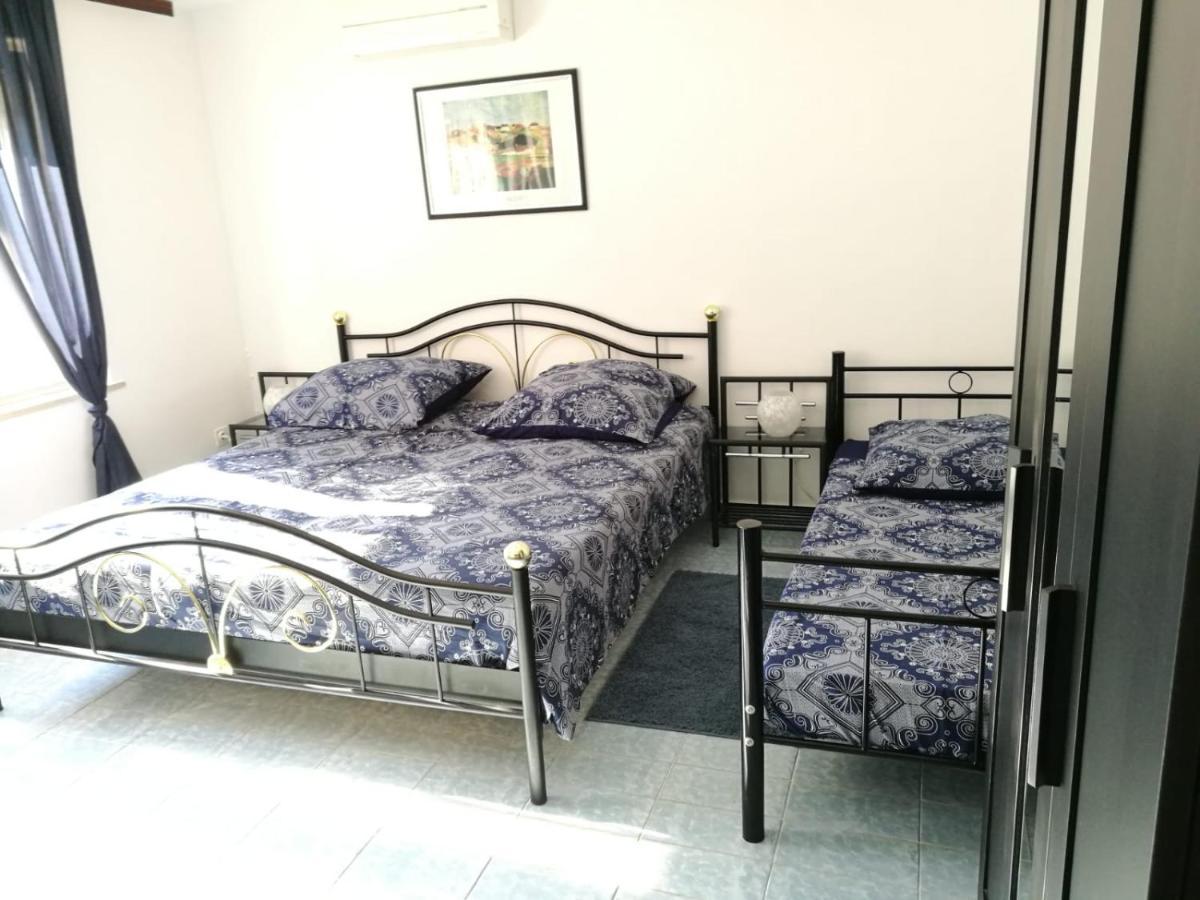 Ferienhaus Bozena Appartment 2 Vrsar Bagian luar foto